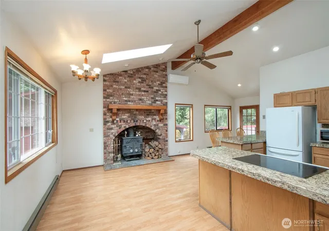 Photo 3 of Single family home for sale at 572 Dodger Ln, Port Angeles, WA 98363 | MLS# NWM2575425 | Listing updated on 2026-09-01