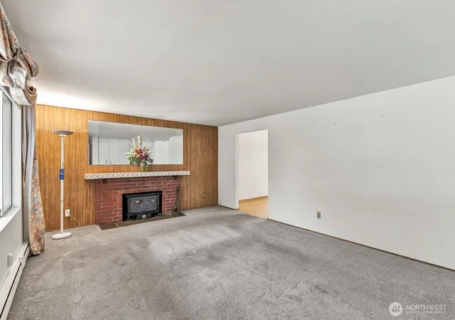 Photo 3 of Sale Pending at 2322 98th Street SE, Everett, WA 98208 | MLS# NWM2575440 | Listing updated on 2026-09-22