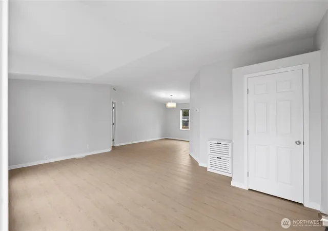 Photo 3 of Sale Pending at 138 2nd St, Gold Bar, WA 98251 | MLS# NWM2575443 | Listing updated on 2026-09-30