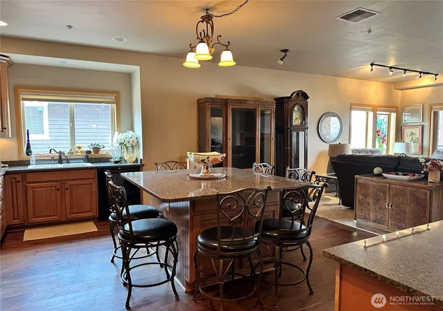 Photo 3 of Condo for sale at 113 E Raymond St #1B, Chelan, WA 98816 | MLS# NWM2575482 | Listing updated on 2026-09-25