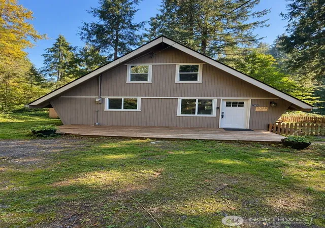 Photo 1 of Single family home for sale at 21430 118th Pl Ne, Granite Falls, WA 98252 | MLS# NWM2575504 | Listing updated on 2026-09-28