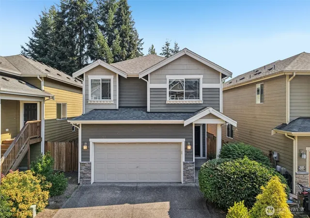 Photo 2 of Single family home for sale at 19627 1st Ave Se, Bothell, WA 98012 | MLS# NWM2575509 | Listing updated on 2026-09-26