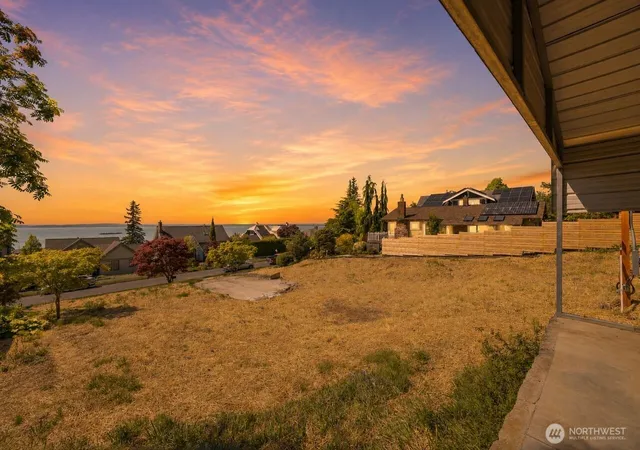 Photo 3 of Land for sale at 1027 15Th St, Bellingham, WA 98225 | MLS# NWM2575524 | Listing updated on 2026-09-25