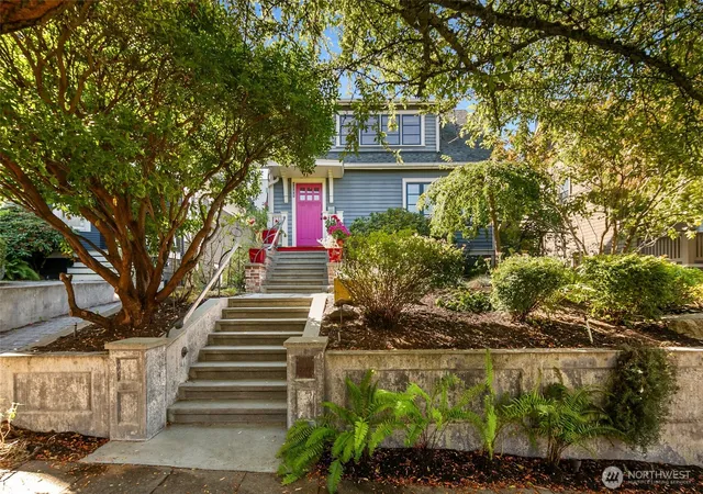 Photo 2 of Single family home for sale at 2217 Federal Ave E, Seattle, WA 98102 | MLS# NWM2575533 | Listing updated on 2026-10-01