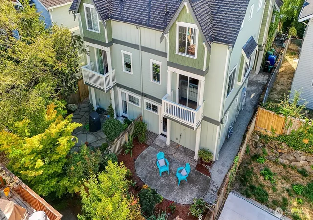 Photo 1 of Sale Pending at 8846 Midvale Ave N #B, Seattle, WA 98103 | MLS# NWM2575564 | Listing updated on 2026-10-01