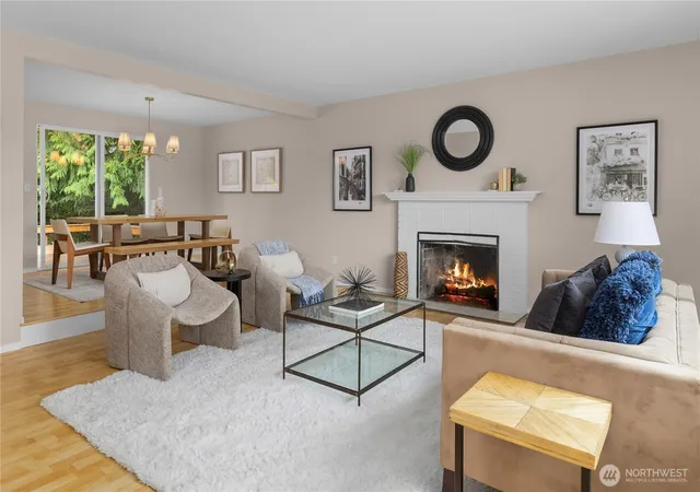 Photo 3 of Sale Pending at 3927 173Rd Pl Sw, Lynnwood, WA 98037 | MLS# NWM2575605 | Listing updated on 2026-09-25