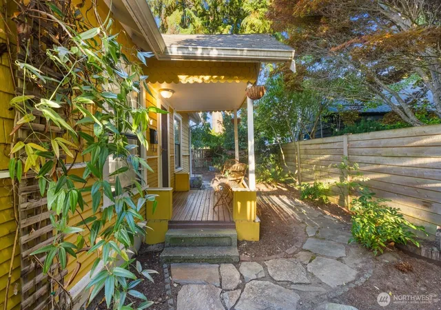 Photo 2 of Single family home for sale at 8106 8th Ave Nw, Seattle, WA 98117 | MLS# NWM2575607 | Listing updated on 2026-09-30