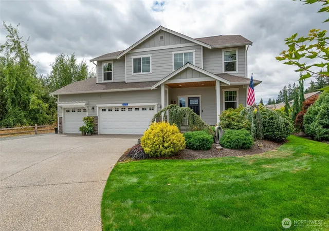 Photo 3 of Single family home for sale at 16700 Frazier Heights Pl, Burlington, WA 98233 | MLS# NWM2575620 | Listing updated on 2026-09-25
