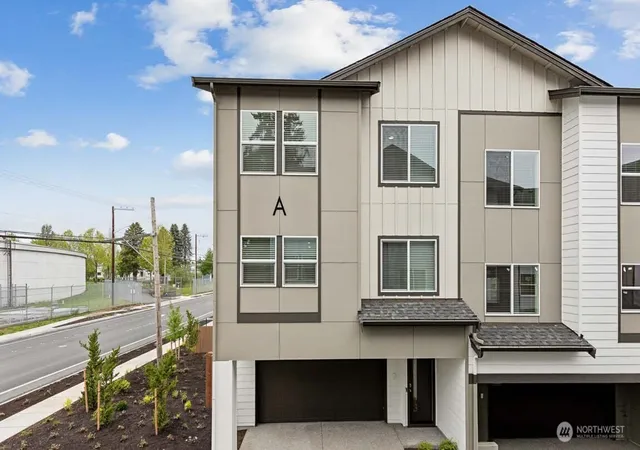 Photo 1 of Townhouse for sale at 15215 35th Ave W #D1, Lynnwood, WA 98087 | MLS# NWM2575629 | Listing updated on 2026-10-02