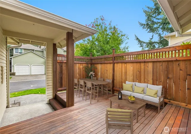 Photo 3 of Townhouse for sale at 15865 Northup Wy #41, Bellevue, WA 98008 | MLS# NWM2575653 | Listing updated on 2026-10-01