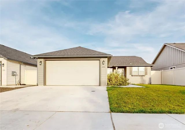 Photo 1 of Single family home for sale at 1494 Michele Ave, Walla Walla, WA 99362 | MLS# NWM2575655 | Listing updated on 2026-10-09