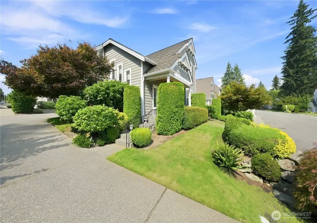 Photo 4 of Sale Pending at 16336 18Th Dr Se, Mill Creek, WA 98012 | MLS# NWM2575658 | Listing updated on 2026-09-29