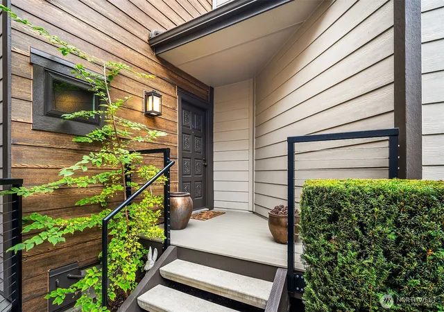 Photo 3 of Townhouse for sale at 10209 NE 19th Place #D2, Bellevue, WA 98004 | MLS# NWM2575674 | Listing updated on 2026-09-27