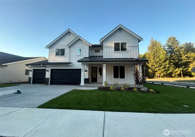 Single family home for sale at 1617 Lockridge Loop E #9, Enumclaw, WA 98022 | MLS# NWM2575679