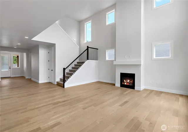 Photo 4 of Single family home for sale at 1617 Lockridge Loop E #9, Enumclaw, WA 98022 | MLS# NWM2575679 | Listing updated on 2026-10-13