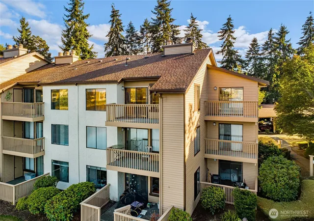 Photo 2 of Condo for sale at 1018 S 312th St #531, Federal Way, WA 98003 | MLS# NWM2575690 | Listing updated on 2026-09-25