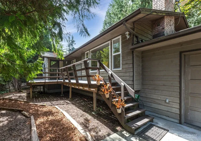 Photo 3 of Single family home for sale at 334 Dungeness Meadows, Sequim, WA 98382 | MLS# NWM2575691 | Listing updated on 2026-09-28