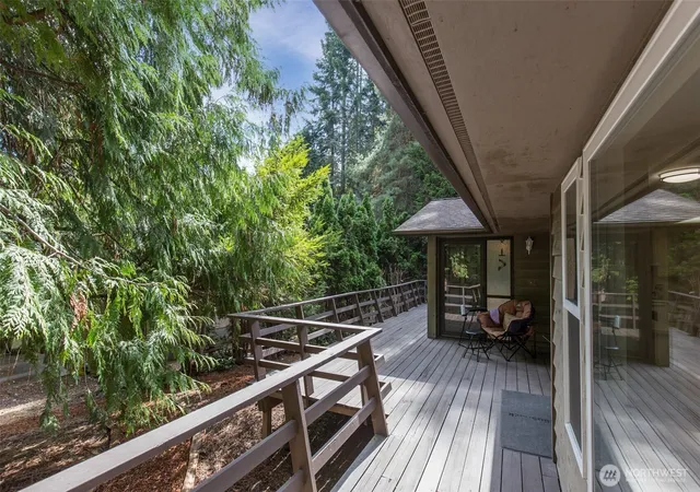 Photo 4 of Single family home for sale at 334 Dungeness Meadows, Sequim, WA 98382 | MLS# NWM2575691 | Listing updated on 2026-09-28