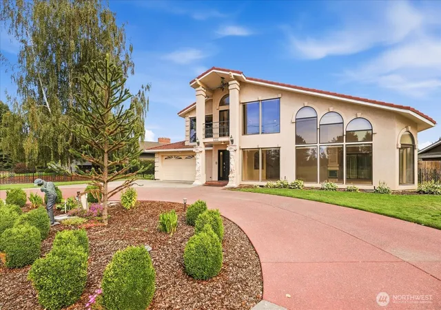 Photo 3 of Single family home for sale at 1255 Country Club Rd, Walla Walla, WA 99362 | MLS# NWM2575709 | Listing updated on 2026-09-25