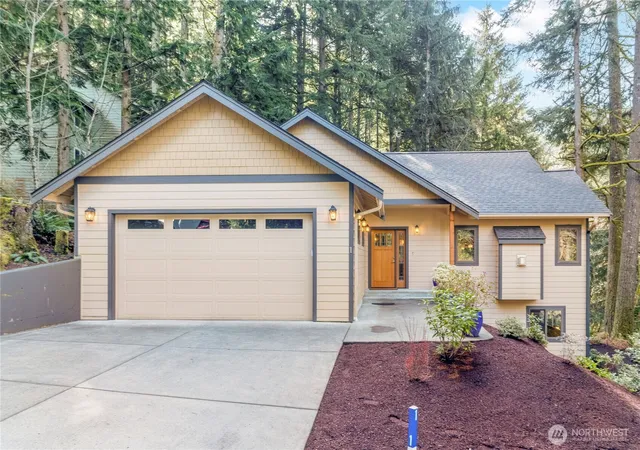 Photo 1 of Single family home for sale at 1 Rosebud Pl, Bellingham, WA 98229 | MLS# NWM2575720 | Listing updated on 2026-09-25