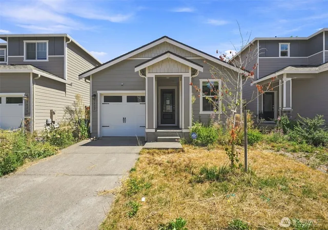 Photo 1 of Sale Pending at 3432 Ne 120th Cir, Vancouver, WA 98686 | MLS# NWM2575746 | Listing updated on 2026-09-21