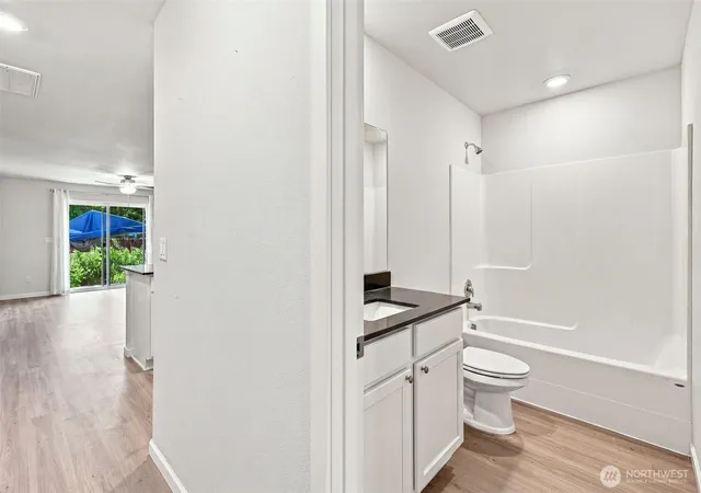 Photo 4 of Sale Pending at 3432 Ne 120Th Cir, Vancouver, WA 98686 | MLS# NWM2575746 | Listing updated on 2026-09-21