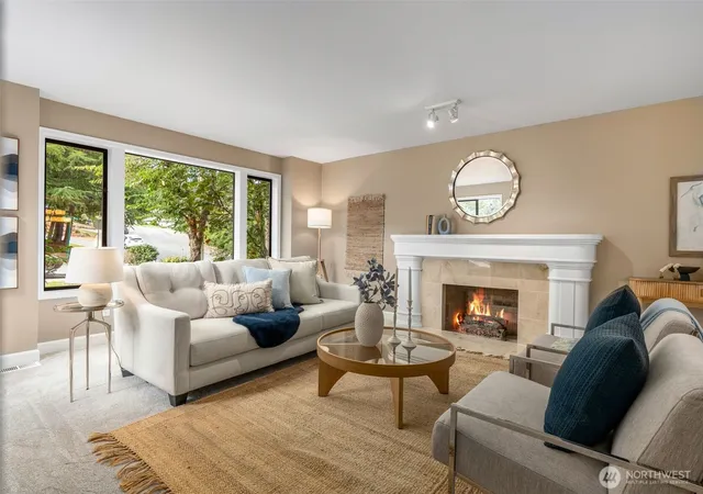 Photo 3 of Sale Pending at 21825 Ne 20th Way, Sammamish, WA 98074 | MLS# NWM2575748 | Listing updated on 2026-09-25