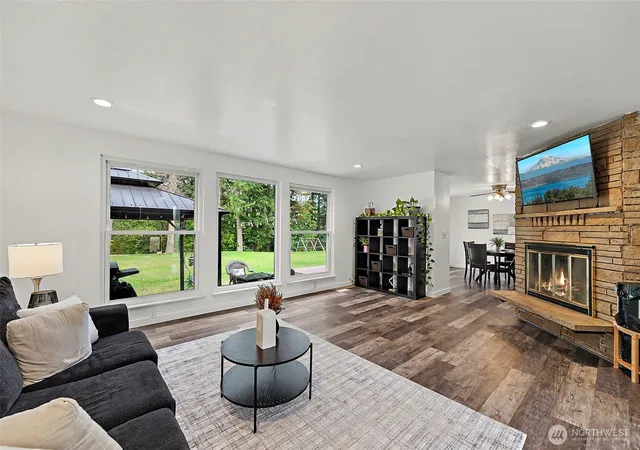 Photo 4 of Single family home for sale at 11123 Se Shaw Rd, Yelm, WA 98597 | MLS# NWM2575753 | Listing updated on 2026-09-21