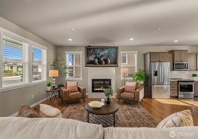 Photo 3 of Single family home for sale at 2977 Breckenridge Dr, East Wenatchee, WA 98802 | MLS# NWM2575760 | Listing updated on 2026-09-26