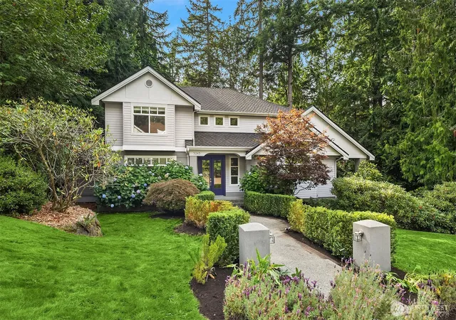 Photo 1 of Single family home for sale at 5245 Jung Frau Pl Nw, Issaquah, WA 98027 | MLS# NWM2575762 | Listing updated on 2026-10-02
