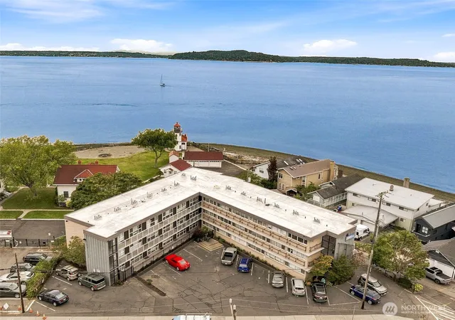 Photo 2 of Condo for sale at 3151 Alki Ave Sw #11, Seattle, WA 98116 | MLS# NWM2575772 | Listing updated on 2026-10-01