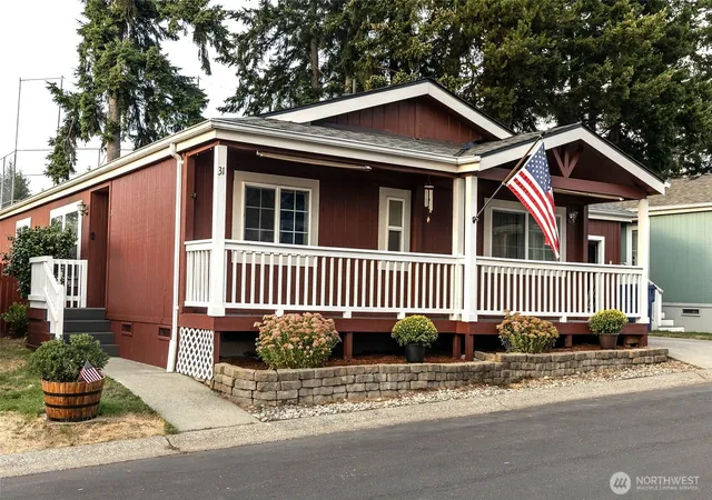 Photo 1 of Sale Pending at 12921 39th Avenue Se #31, Everett, WA 98208 | MLS# NWM2575784 | Listing updated on 2026-10-02