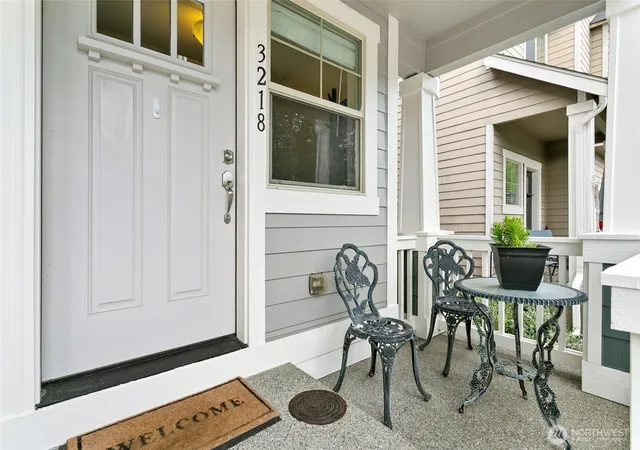 Photo 2 of Sale Pending at 3218 15th Wy Se, Olympia, WA 98501 | MLS# NWM2575816 | Listing updated on 2026-09-18