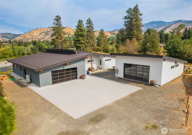 Photo 1 of Single family home for sale at 34 Steelhead Lane, Cashmere, WA 98821 | MLS# NWM2575820 | Listing updated on 2026-09-25