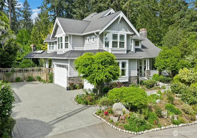 Photo 1 of Single family home for sale at 10806 Se 16th St, Bellevue, WA 98004 | MLS# NWM2575831 | Listing updated on 2026-09-25