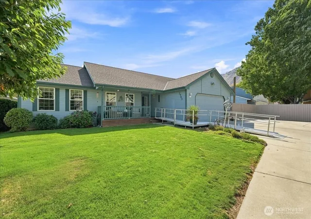 Photo 2 of Sale Pending at 1705 Brandi Ct, Wenatchee, WA 98801 | MLS# NWM2575837 | Listing updated on 2026-09-25