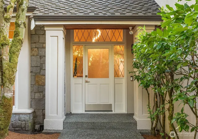 Photo 3 of Single family home for sale at 19221 Se 25th St, Sammamish, WA 98075 | MLS# NWM2575870 | Listing updated on 2026-10-02