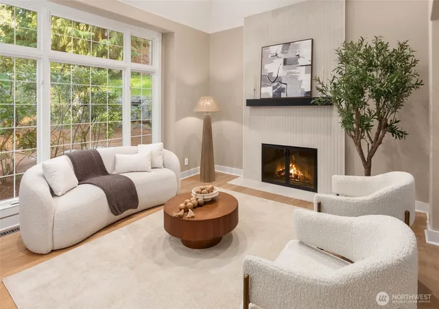 Photo 4 of Single family home for sale at 19221 Se 25Th St, Sammamish, WA 98075 | MLS# NWM2575870 | Listing updated on 2026-10-02