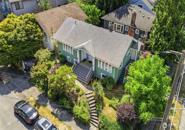 Photo 3 of Single family home for sale at 303 N 64th St, Seattle, WA 98103 | MLS# NWM2575876 | Listing updated on 2026-10-15