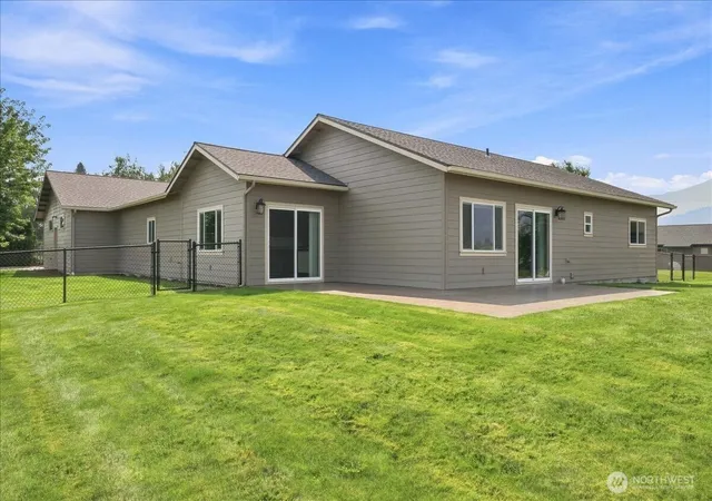 Photo 3 of Sale Pending at 1080 Washington St, Manson, WA 98831 | MLS# NWM2575880 | Listing updated on 2026-09-23