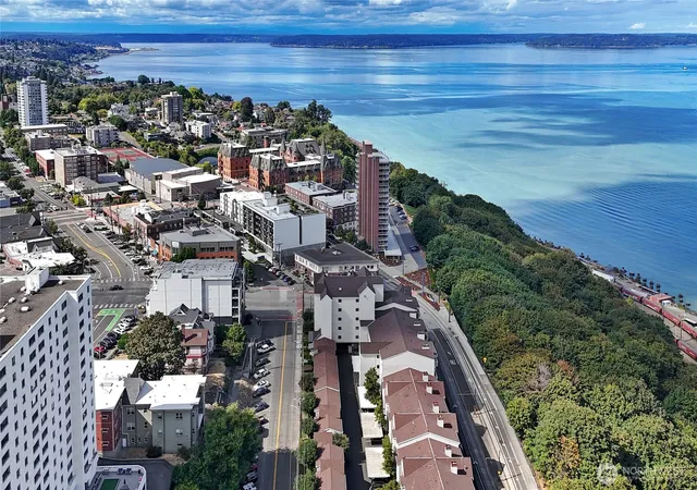 Photo 3 of Condo for sale at 1 Broadway #315, Tacoma, WA 98402 | MLS# NWM2575890 | Listing updated on 2026-09-22