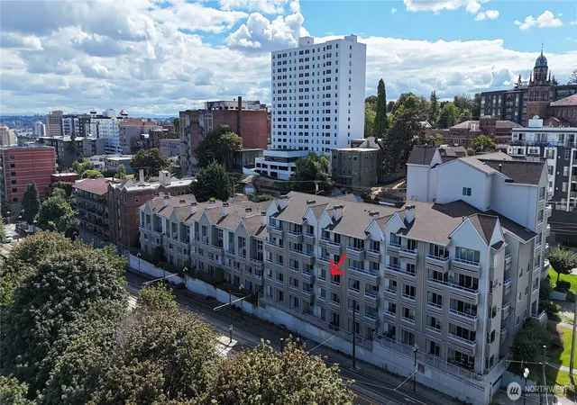 Photo 3 of Condo for sale at 1 Broadway #315, Tacoma, WA 98402 | MLS# NWM2575890 | Listing updated on 2026-09-22