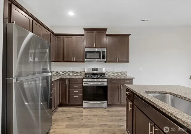Photo 4 of Single family home for sale at 10311 Suncrest Blvd, Granite Falls, WA 98252 | MLS# NWM2575891 | Listing updated on 2026-09-29