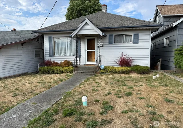 Photo 1 of Single family home for sale at 1940 4th Street, Bremerton, WA 98337 | MLS# NWM2575903 | Listing updated on 2026-09-25