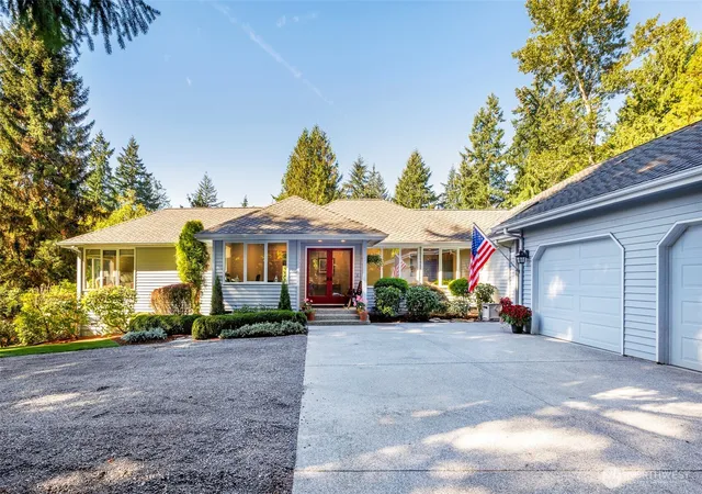 Photo 2 of Single family home for sale at 15526 Ne 155th Street, Woodinville, WA 98072 | MLS# NWM2575904 | Listing updated on 2026-10-10