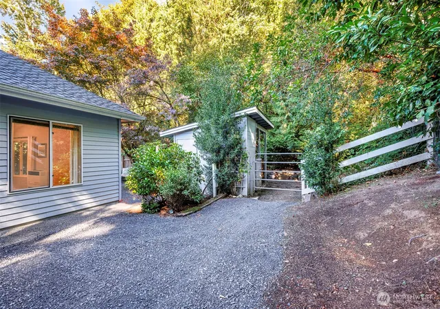 Photo 34 of Single family home for sale at 15526 NE 155th Street, Woodinville, WA 98072 | MLS# NWM2575904 | Listing updated on 2026-10-10