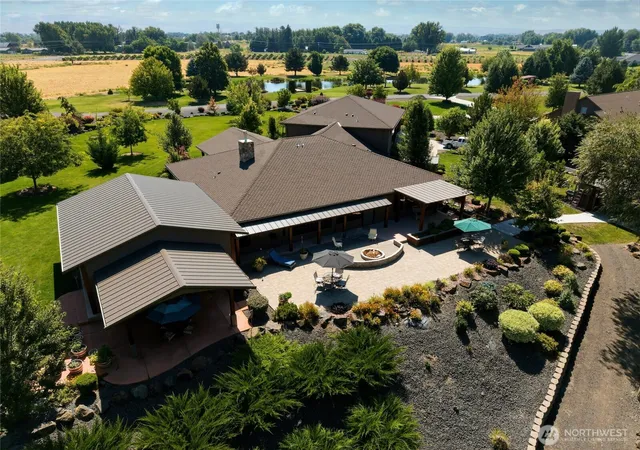 Photo 3 of Single family home for sale at 179 Ella Quintino Ln, Walla Walla, WA 99362 | MLS# NWM2575912 | Listing updated on 2026-09-25