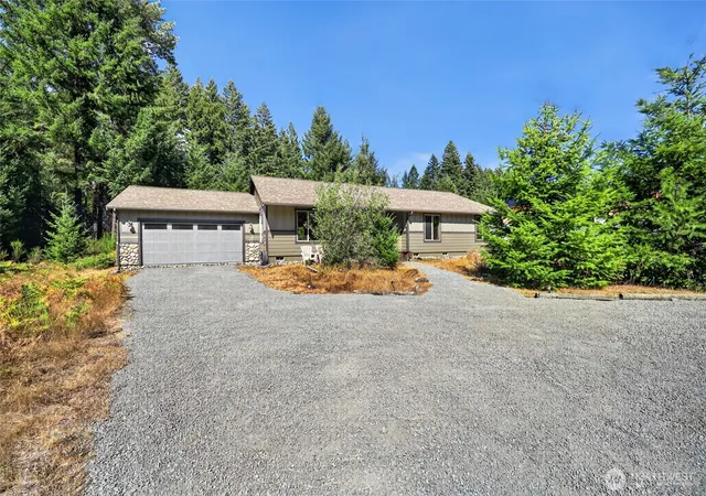 Single family home for sale at 105 Jack Fir Ct E, Packwood, WA 98361 | MLS# NWM2575914