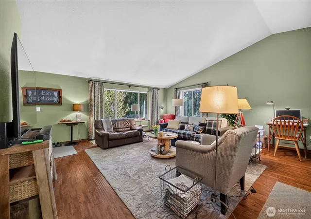 Photo 4 of Single family home for sale at 105 Jack Fir Ct E, Packwood, WA 98361 | MLS# NWM2575914 | Listing updated on 2026-09-24
