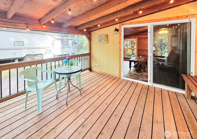 Photo 3 of Single family home for sale at 203 1 Fireside Lodge Cir, Deming, WA 98244 | MLS# NWM2575919 | Listing updated on 2026-09-25